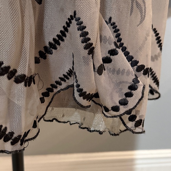 Darling Layered Black and Gray Floral Skirt - Picture 6 of 12